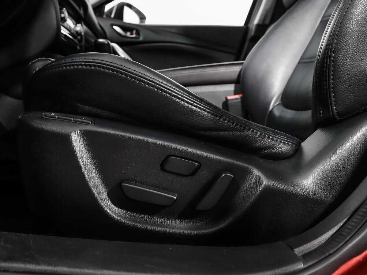 Б/У Мазда 6 2015 года. Фото: #9