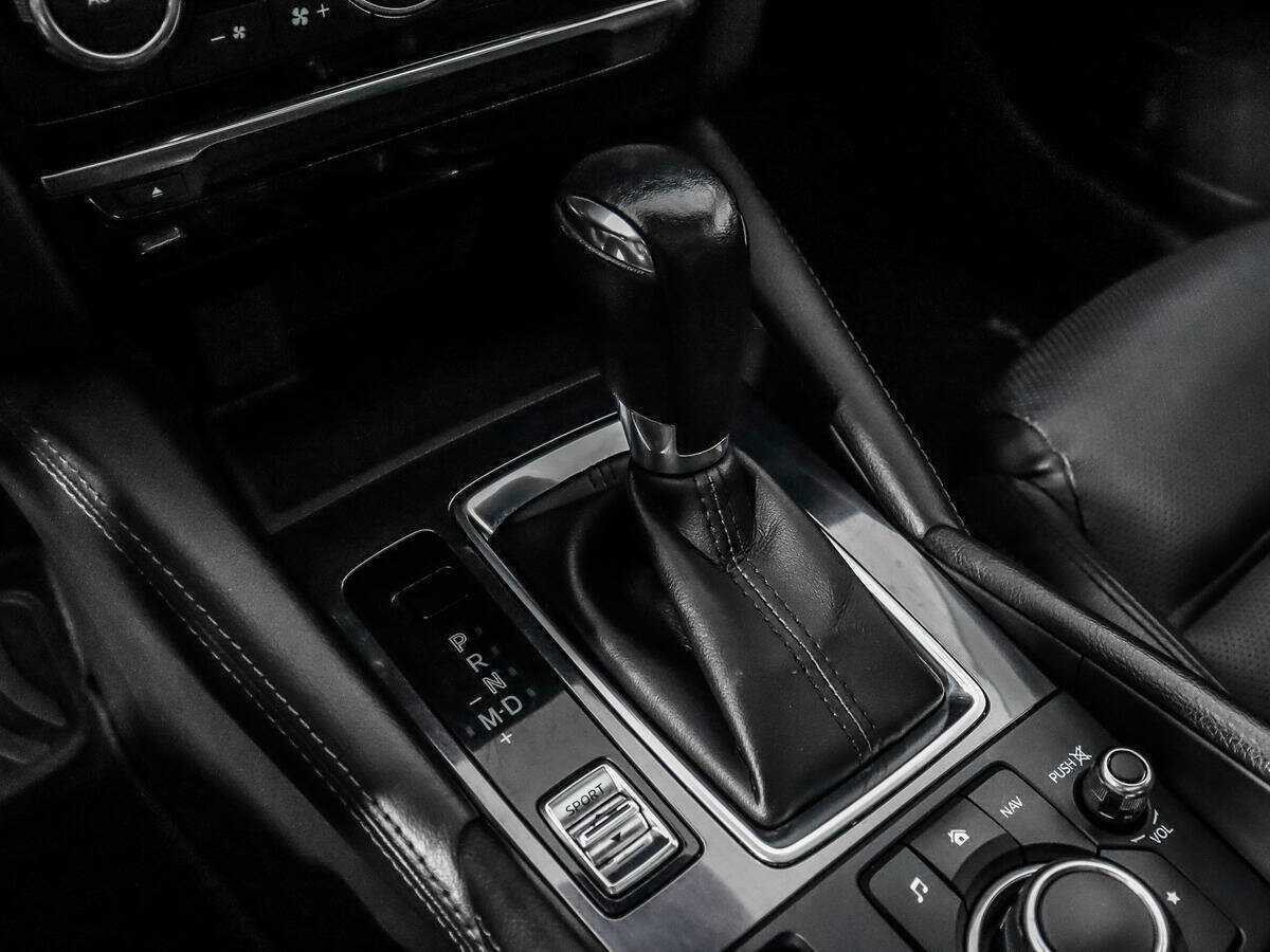 Б/У Мазда 6 2015 года. Фото: #12