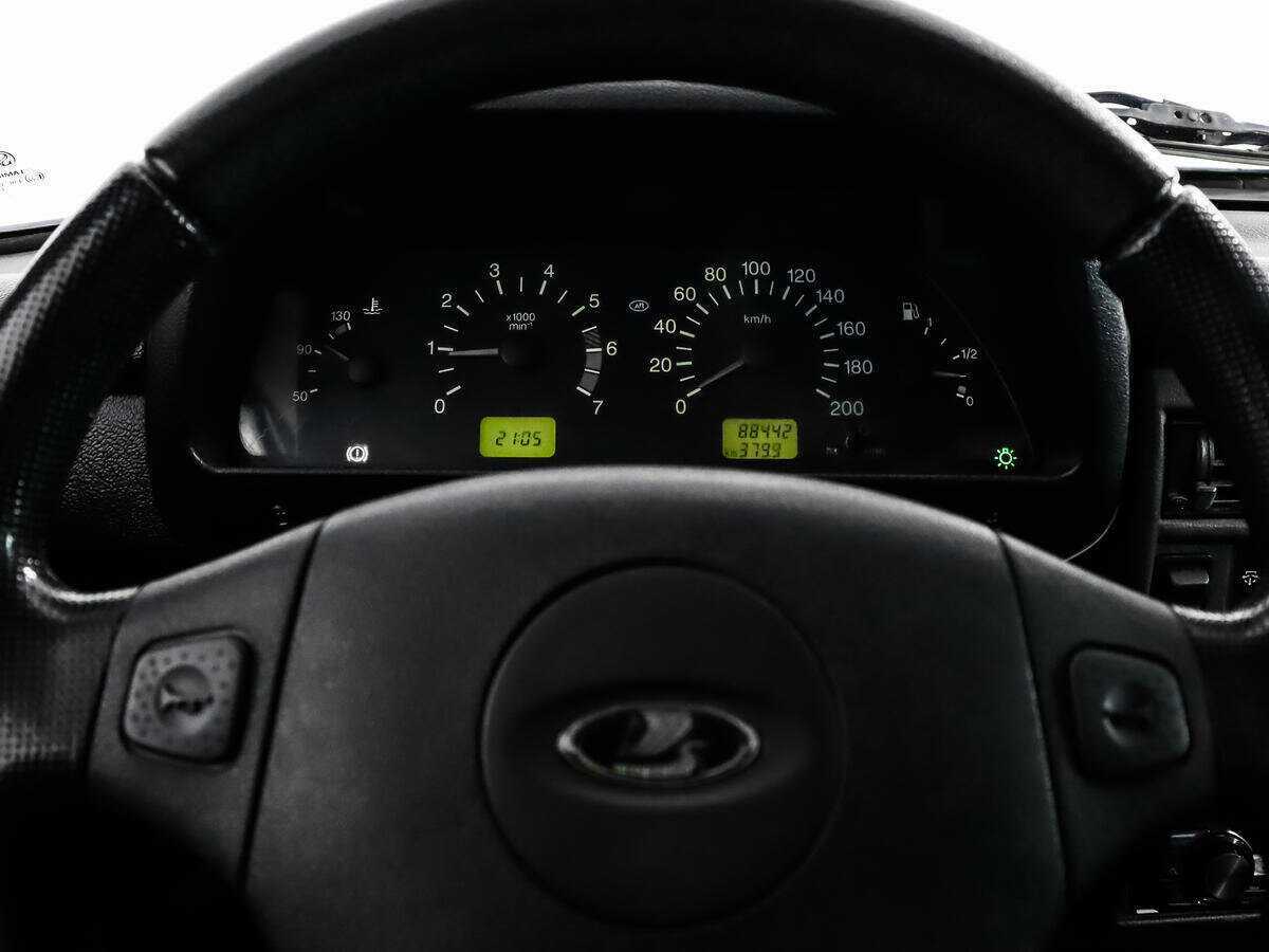 Lada (ВАЗ) 2121 (4x4) 2017 года с пробегом. Фото: #14