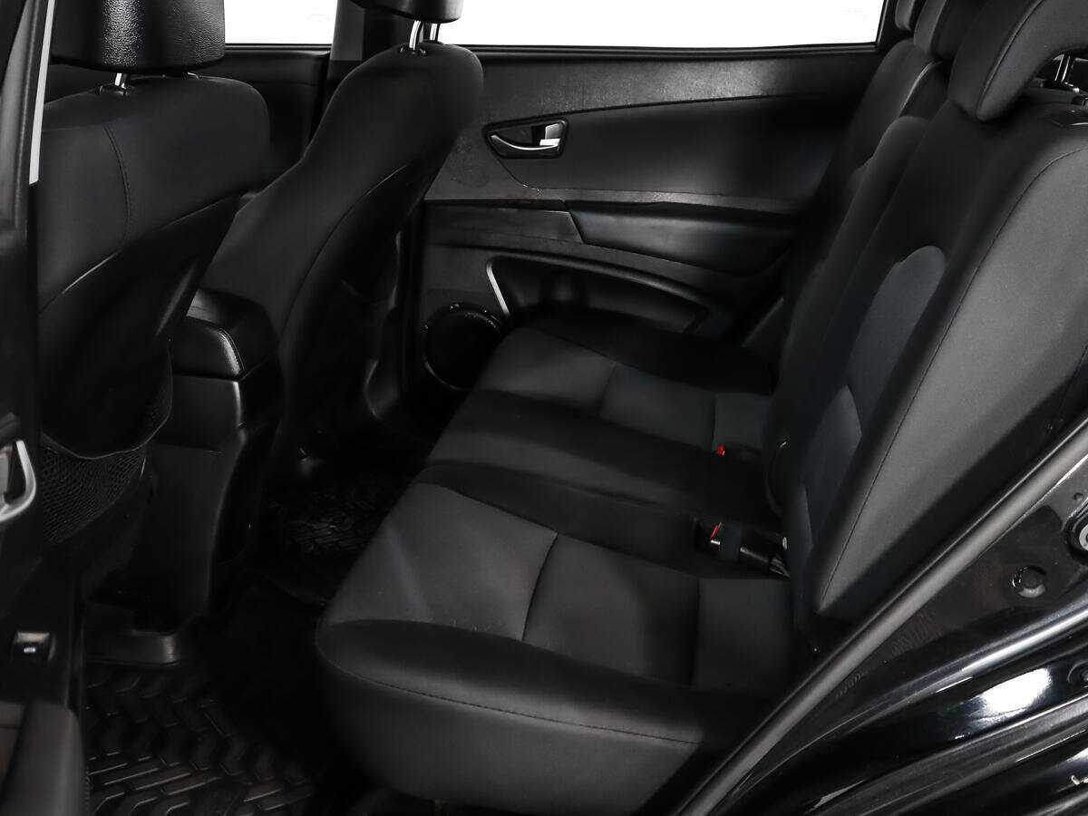 Б/У Сан-Ён Актион 2012 года. Фото: #9