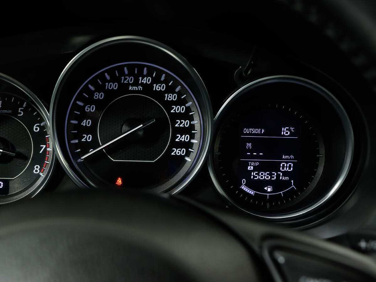 Б/У Мазда 6 2013 года. Фото: #17