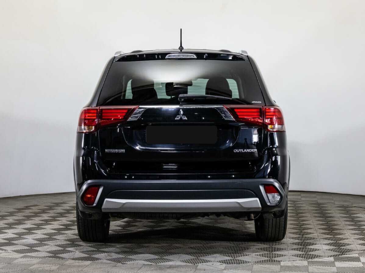 Mitsubishi Outlander 2015 года с пробегом. Фото: #4