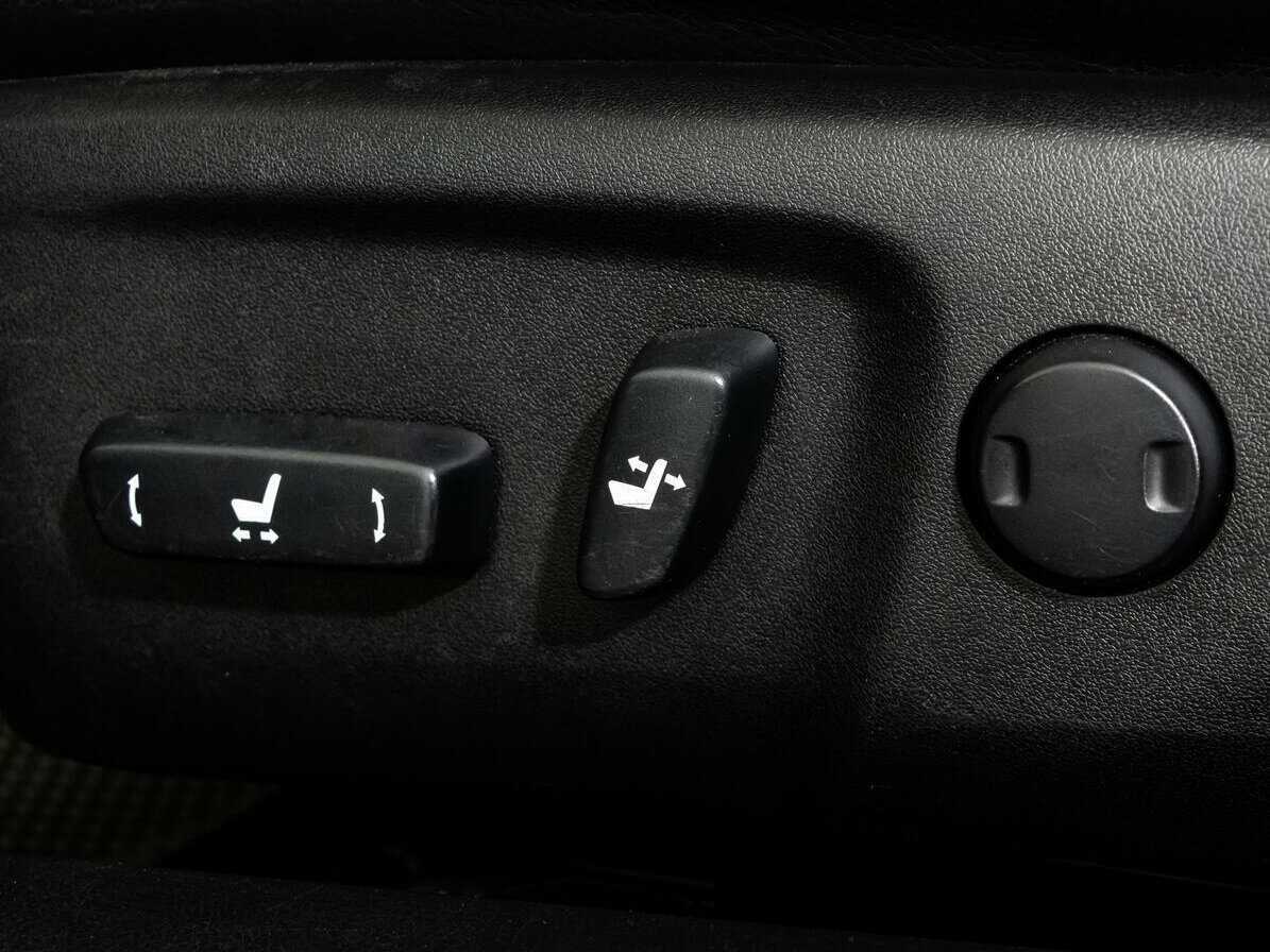 Б/У Тойота Камри 2014 года. Фото: #13