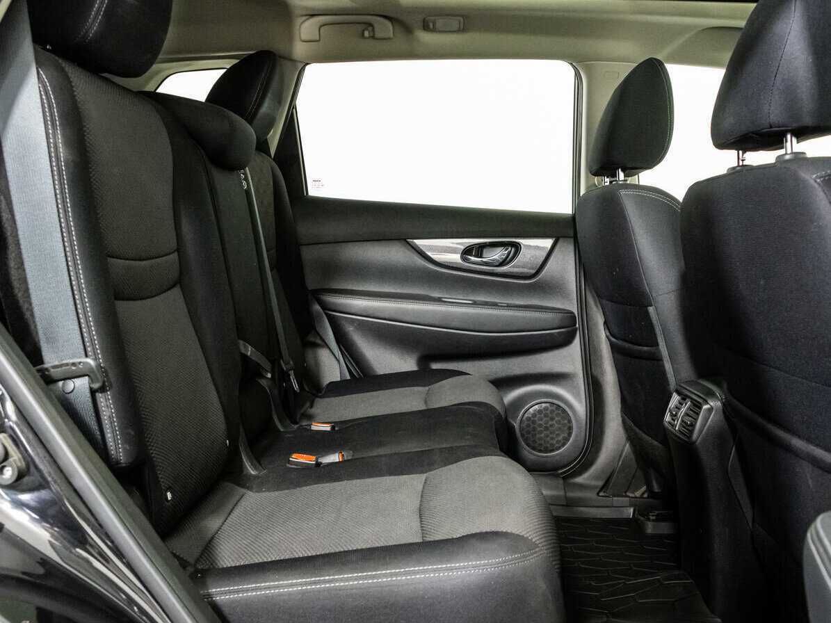 Б/У Ниссан Икс-Трейл 2018 года. Фото: #13