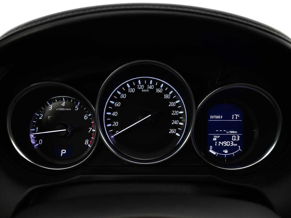 Б/У Мазда 6 2016 года. Фото: #10