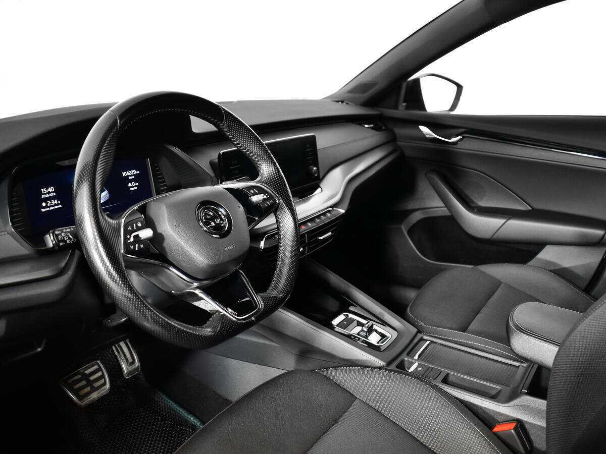 Б/У Шкода Октавия 2020 года. Фото: #12