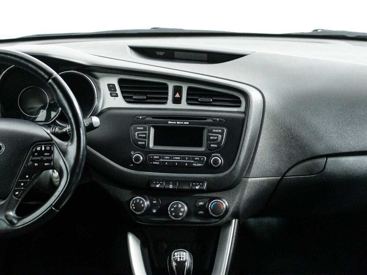 Б/У Киа Сид 2013 года. Фото: #13