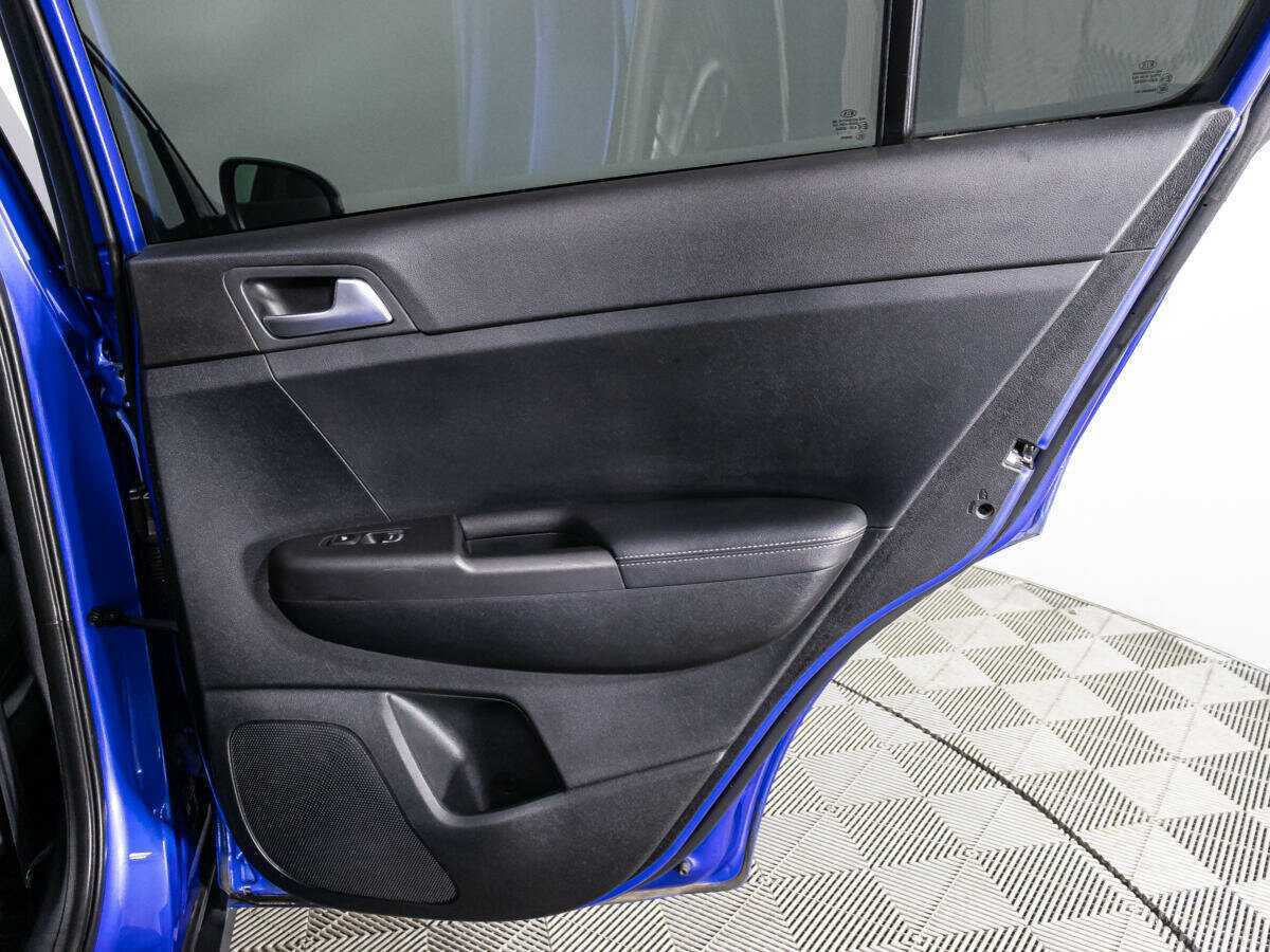 Б/У Киа Спортейдж 2021 года. Фото: #24