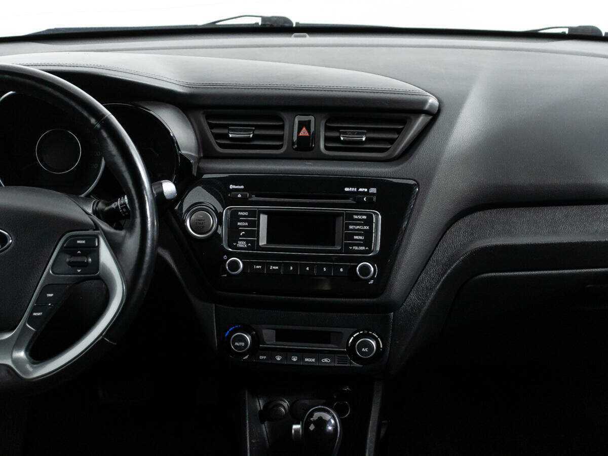 Б/У Киа Рио 2017 года. Фото: #13