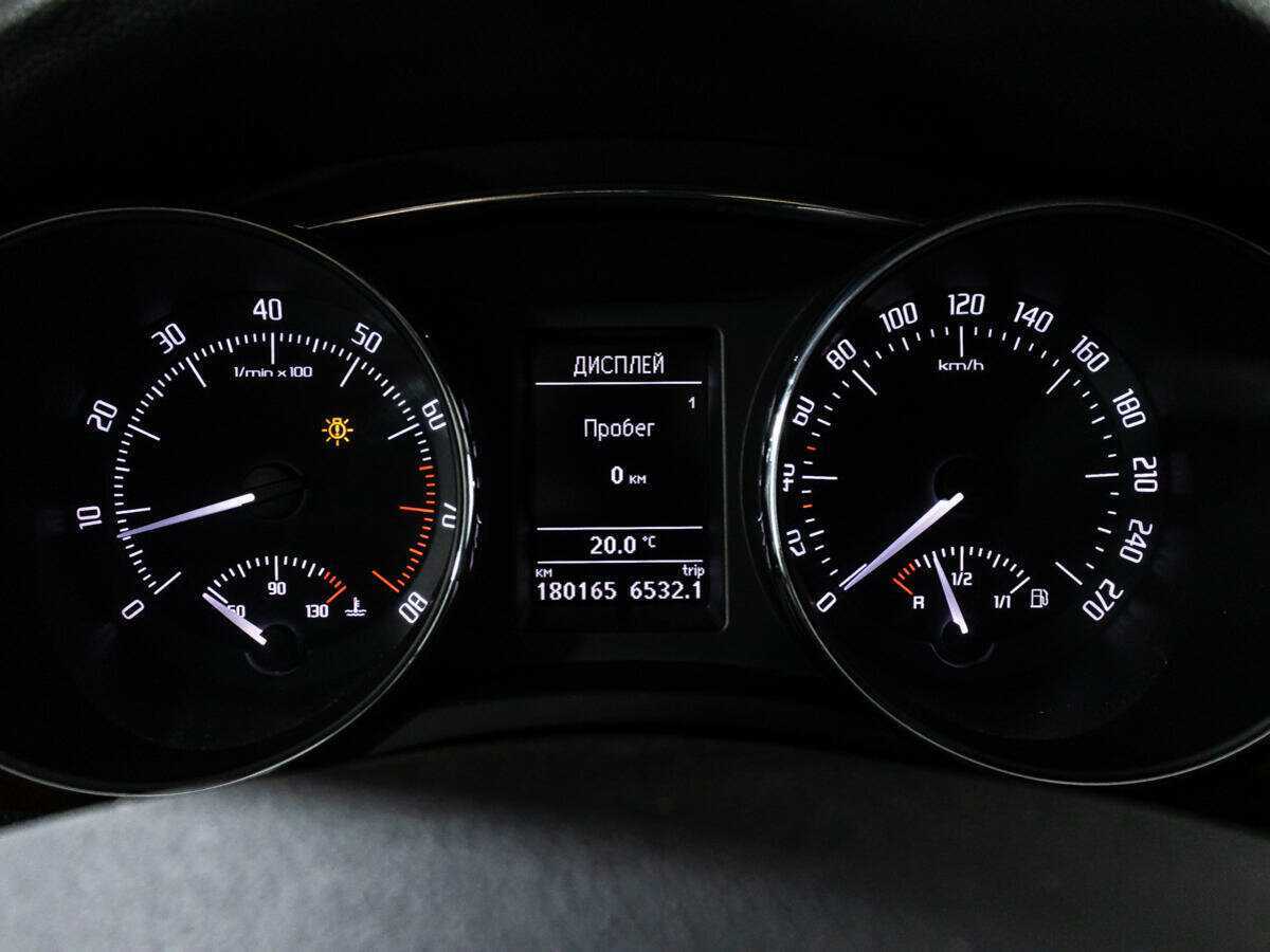 Б/У Шкода Суперб 2012 года. Фото: #11