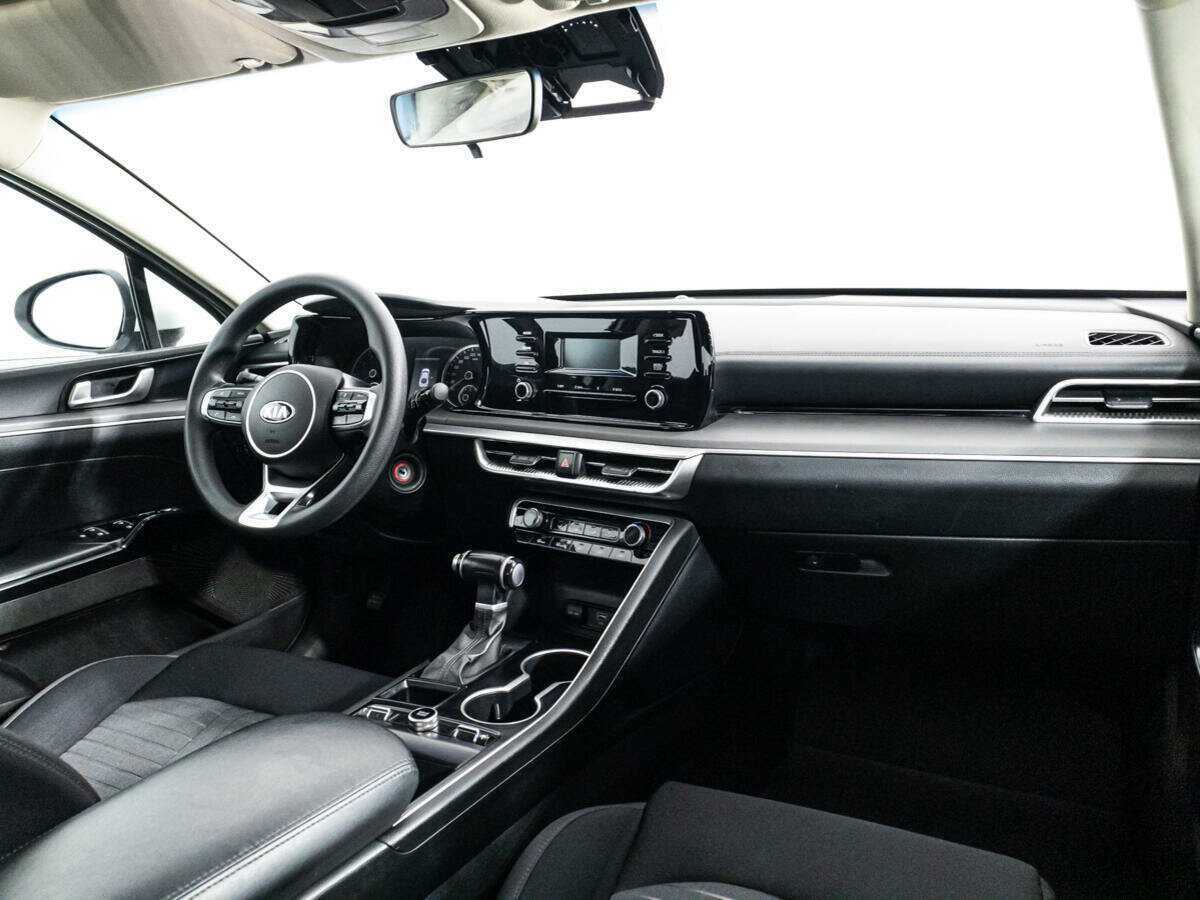 Б/У Киа К5 2020 года. Фото: #8