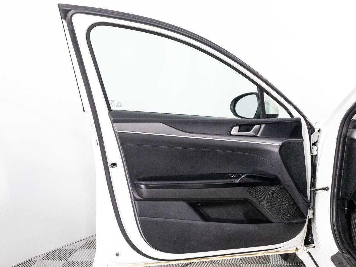 Б/У Киа К5 2020 года. Фото: #24