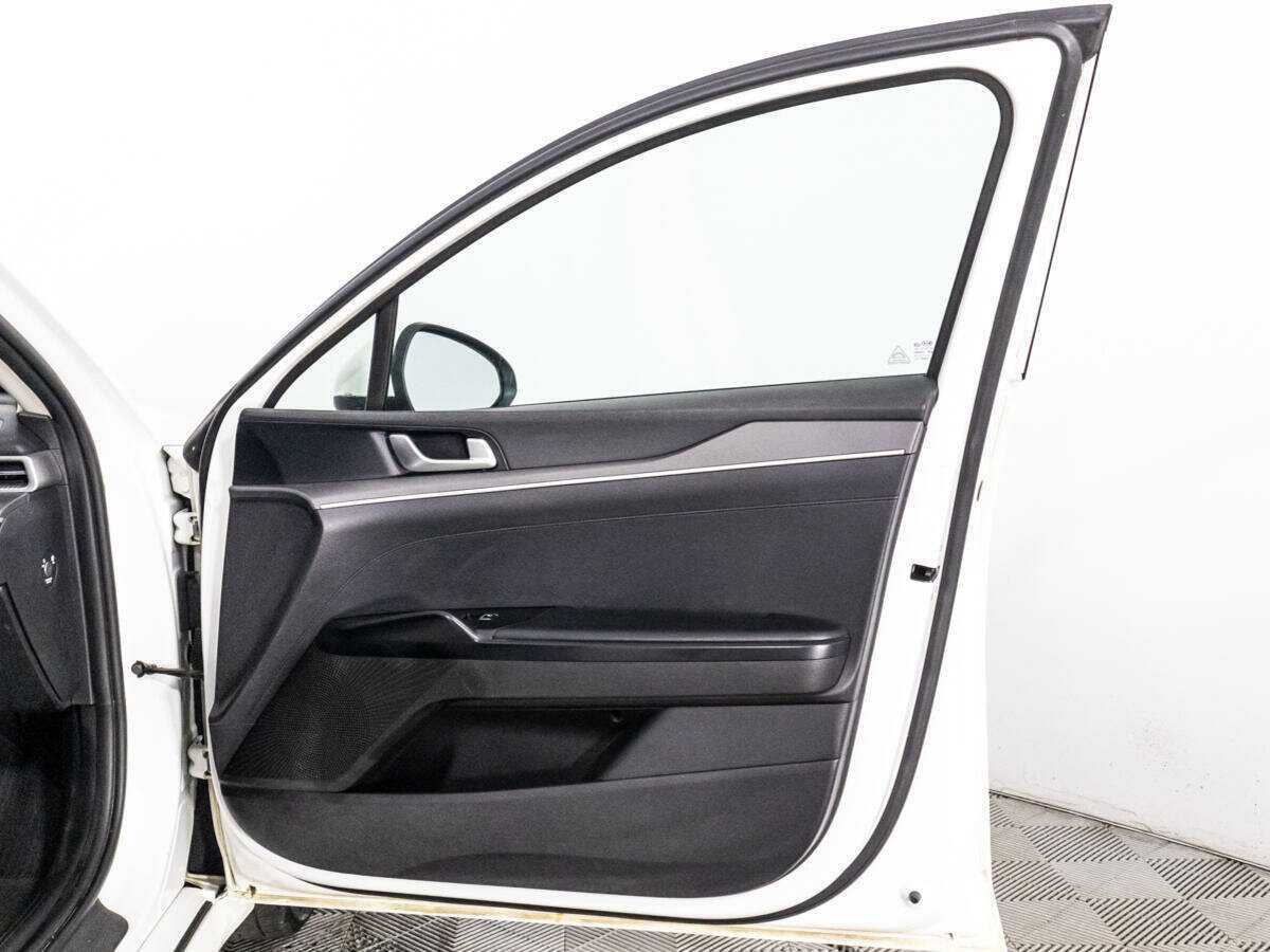 Б/У Киа К5 2020 года. Фото: #27