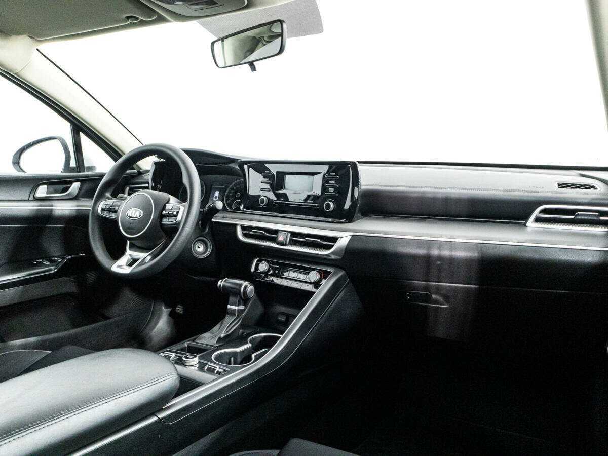 Б/У Киа К5 2020 года. Фото: #8