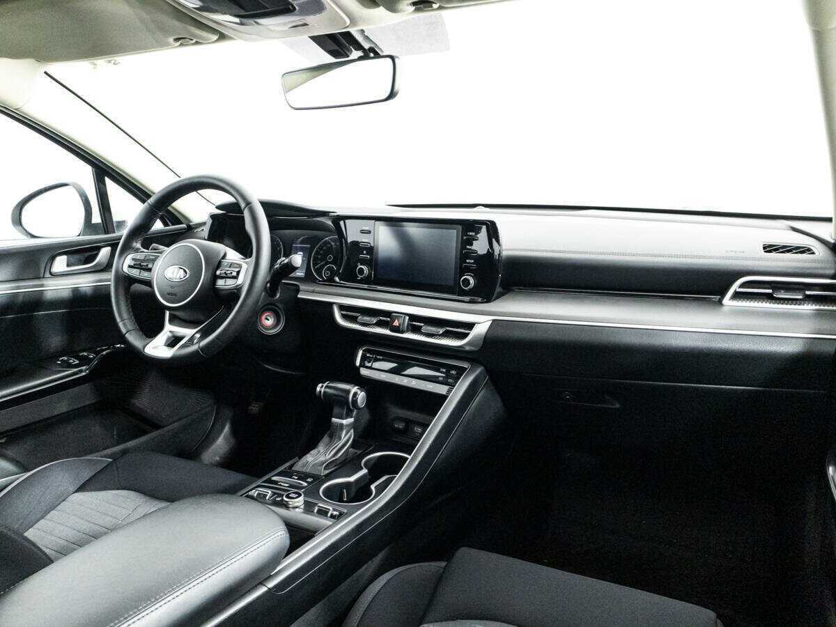 Б/У Киа К5 2021 года. Фото: #8