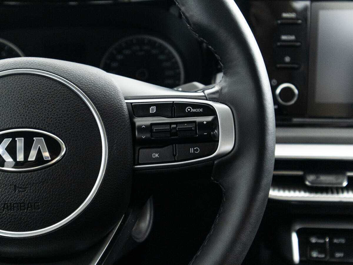 Б/У Киа К5 2021 года. Фото: #21