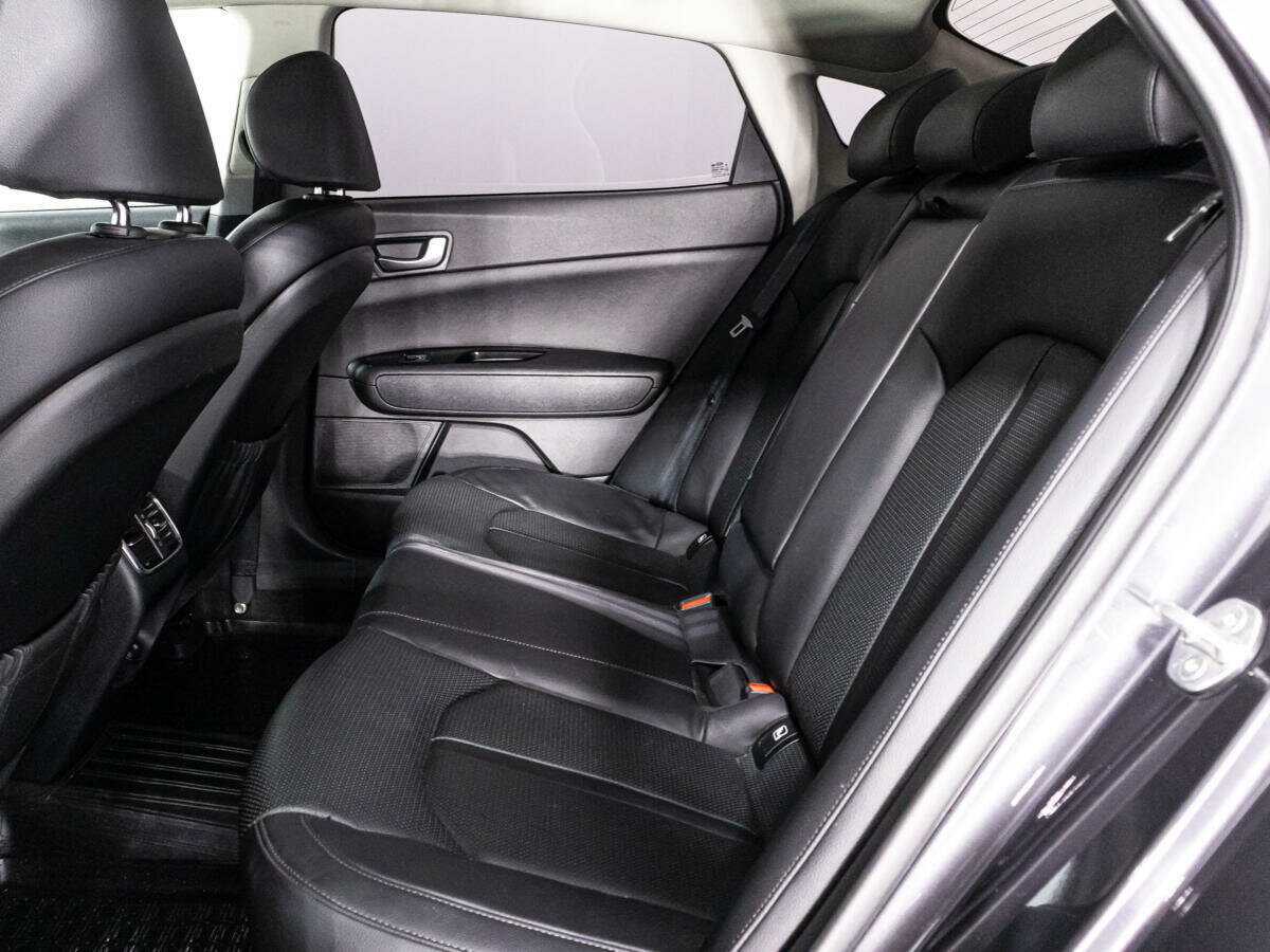 Б/У Киа Оптима 2018 года. Фото: #9