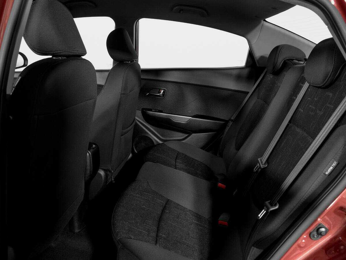 Б/У Киа Рио 2013 года. Фото: #9