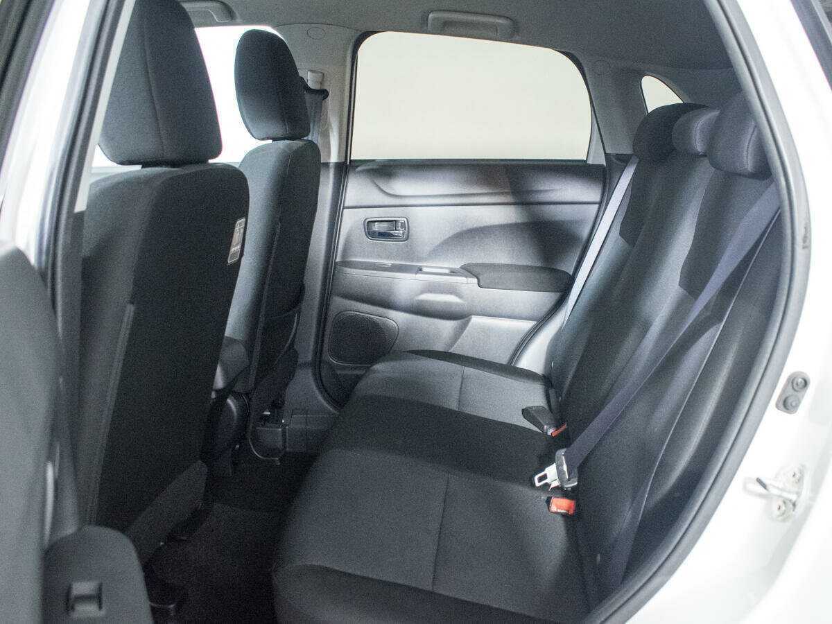 Mitsubishi ASX 2012 года с пробегом. Фото: #8