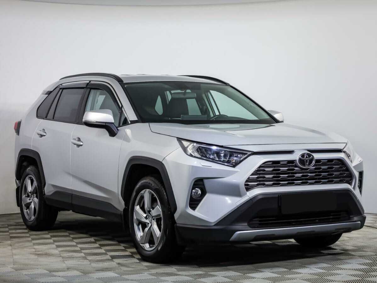 Toyota RAV4 2020 года с пробегом. Фото: #1
