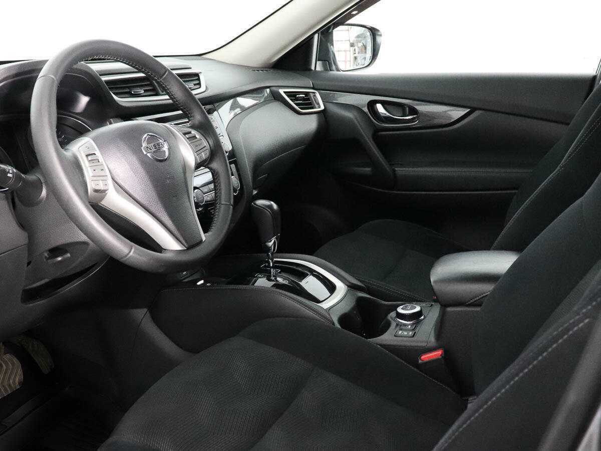 Б/У Ниссан Икс-Трейл 2016 года. Фото: #8