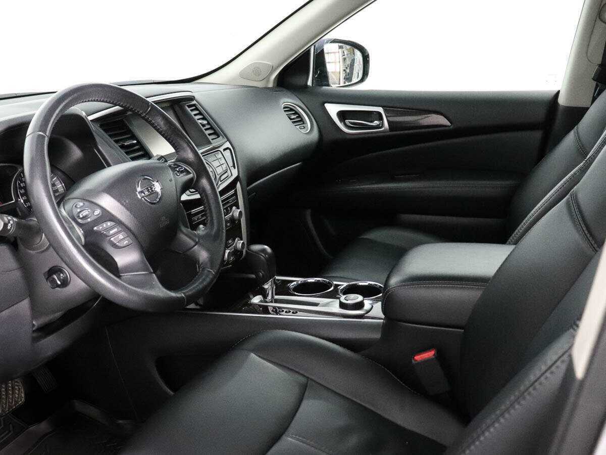 Nissan Pathfinder 2015 года с пробегом. Фото: #9
