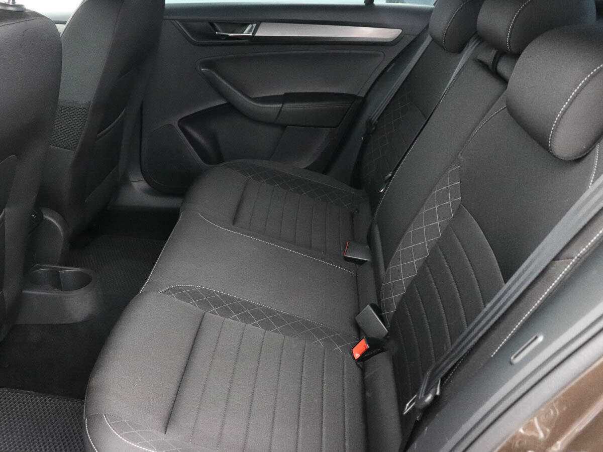 Б/У Шкода Рапид 2019 года. Фото: #8