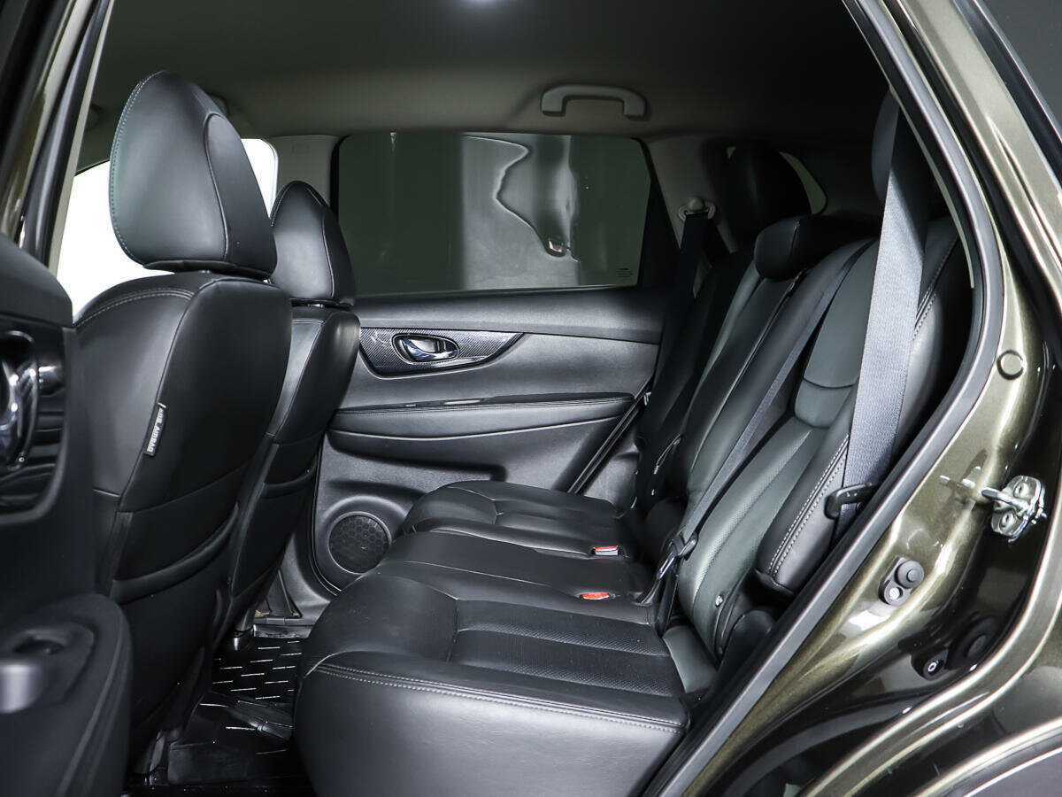 Б/У Ниссан Икс-Трейл 2018 года. Фото: #9