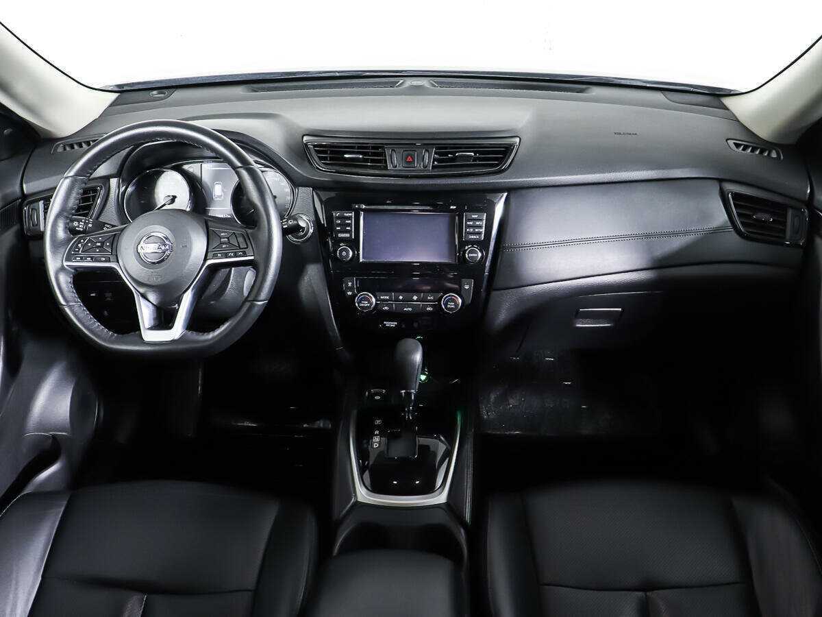 Б/У Ниссан Икс-Трейл 2018 года. Фото: #10