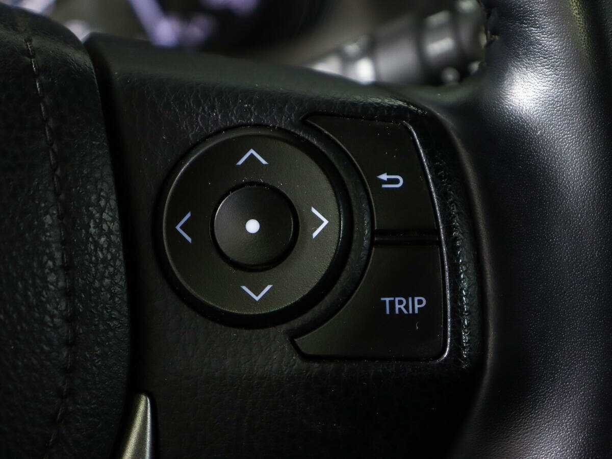 Toyota RAV4 2018 года с пробегом. Фото: #21