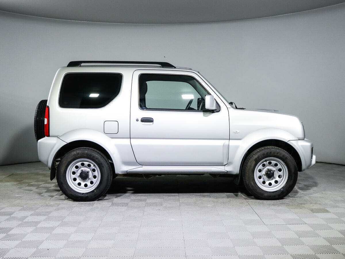 Suzuki Jimny 2018 года с пробегом. Фото: #3