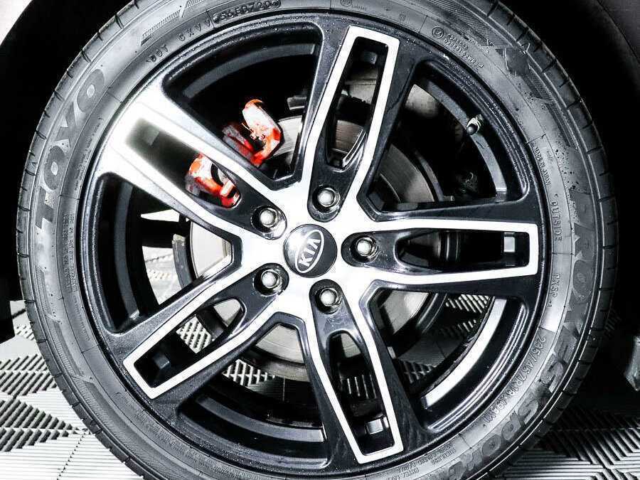 Б/У Киа Оптима 2019 года. Фото: #23