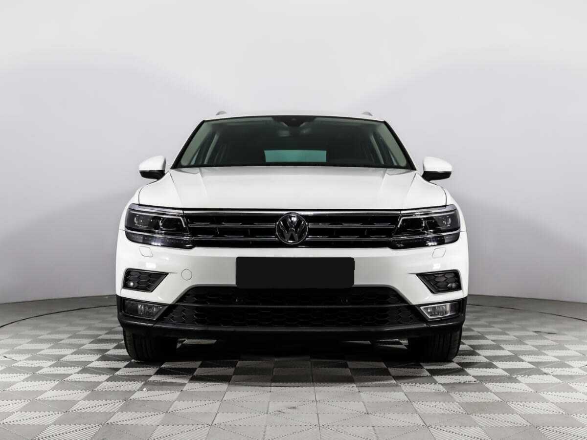 Volkswagen Tiguan 2019 года с пробегом. Фото: #1
