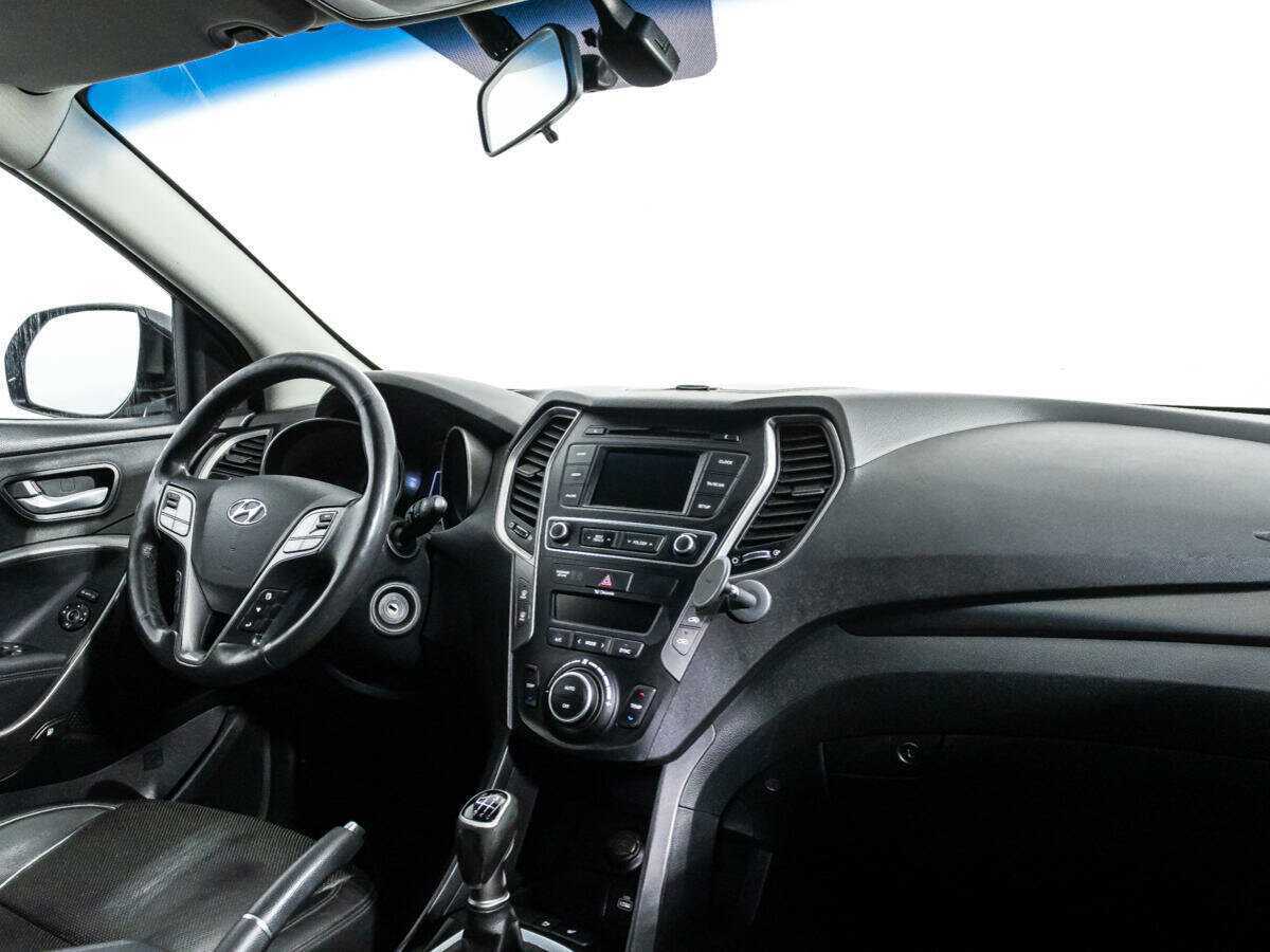 Б/У Хендай Санта Фе 2016 года. Фото: #8