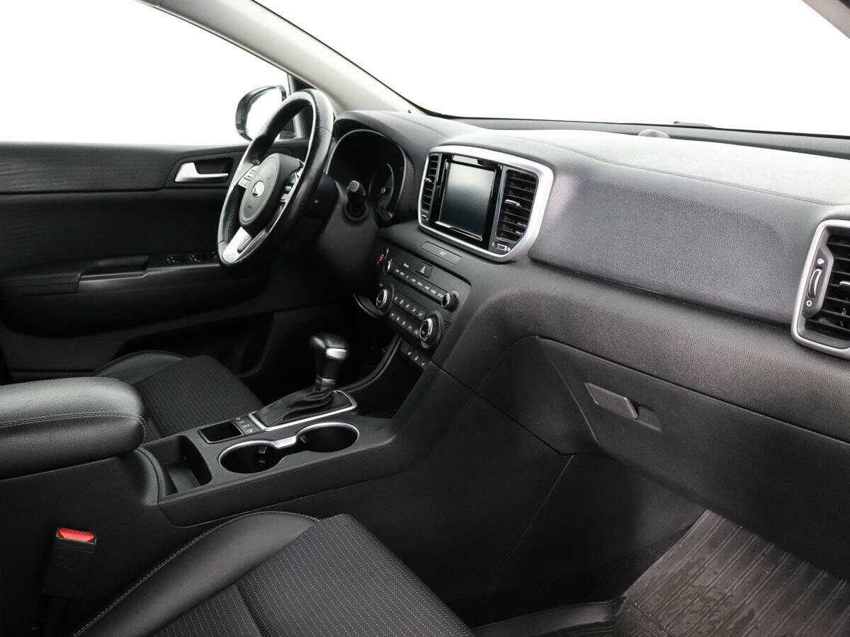 Б/У Киа Спортейдж 2019 года. Фото: #8