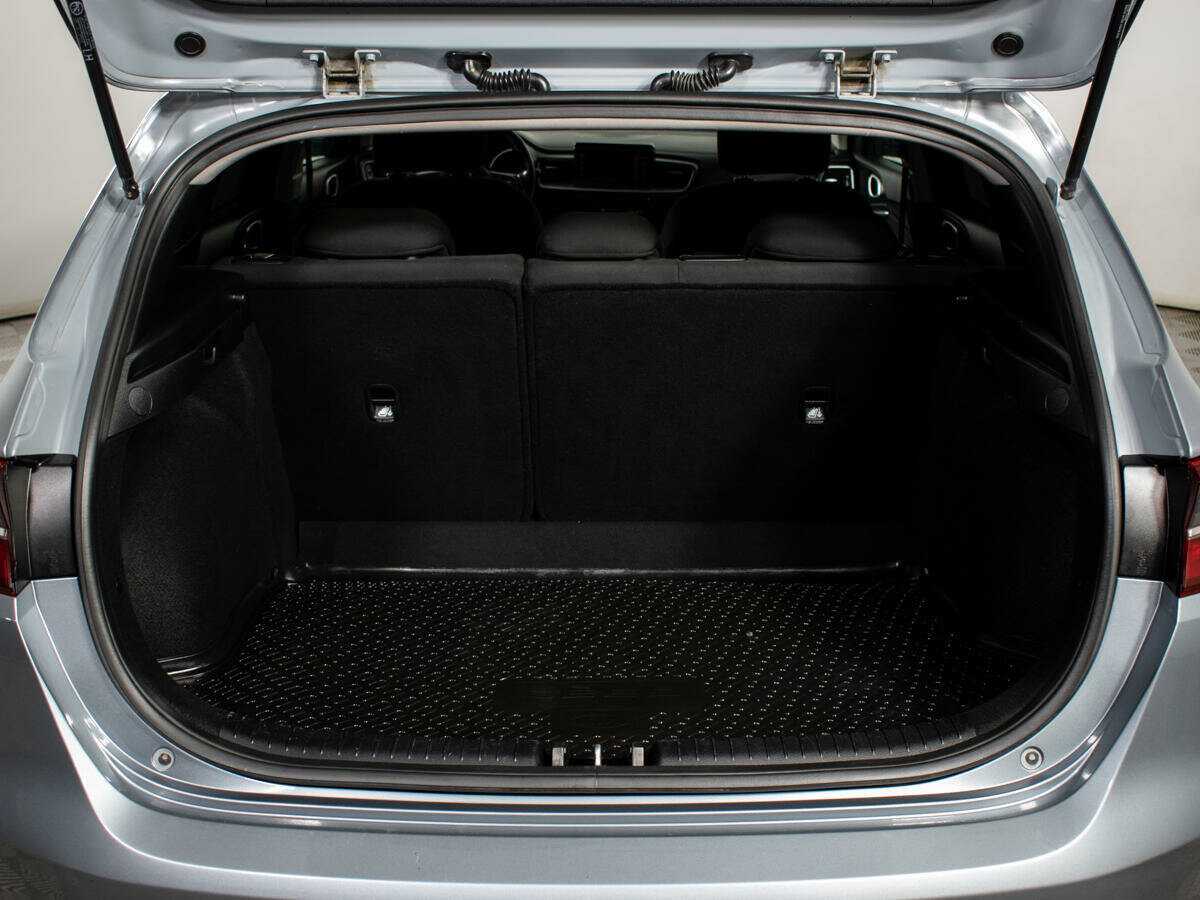 Б/У Киа Сид 2018 года. Фото: #6