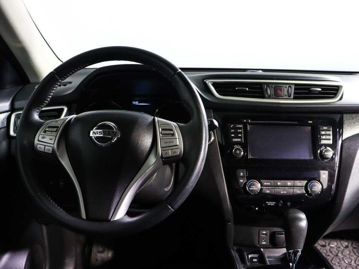 Б/У Ниссан Икс-Трейл 2017 года. Фото: #9