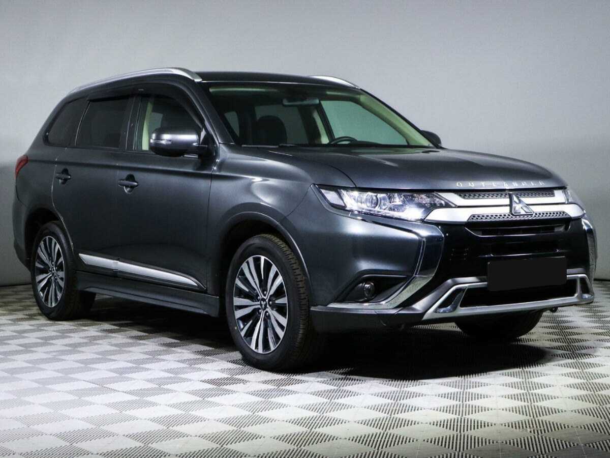 Mitsubishi Outlander 2020 года с пробегом. Фото: #2