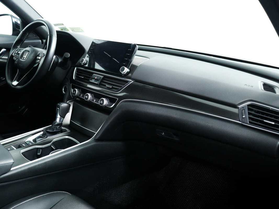 Honda Accord 2022 года с пробегом. Фото: #8