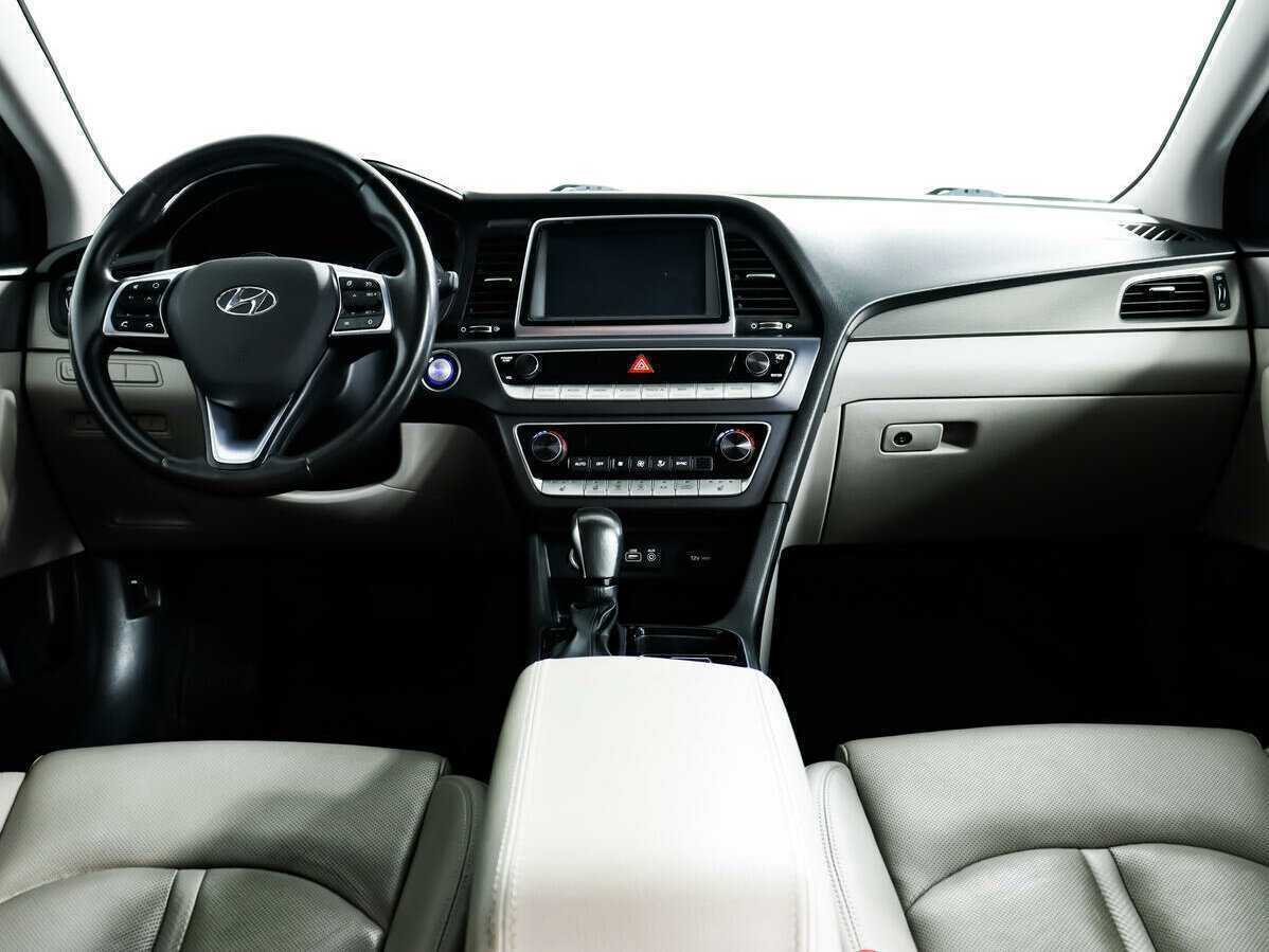 Б/У Хендай Соната 2018 года. Фото: #10