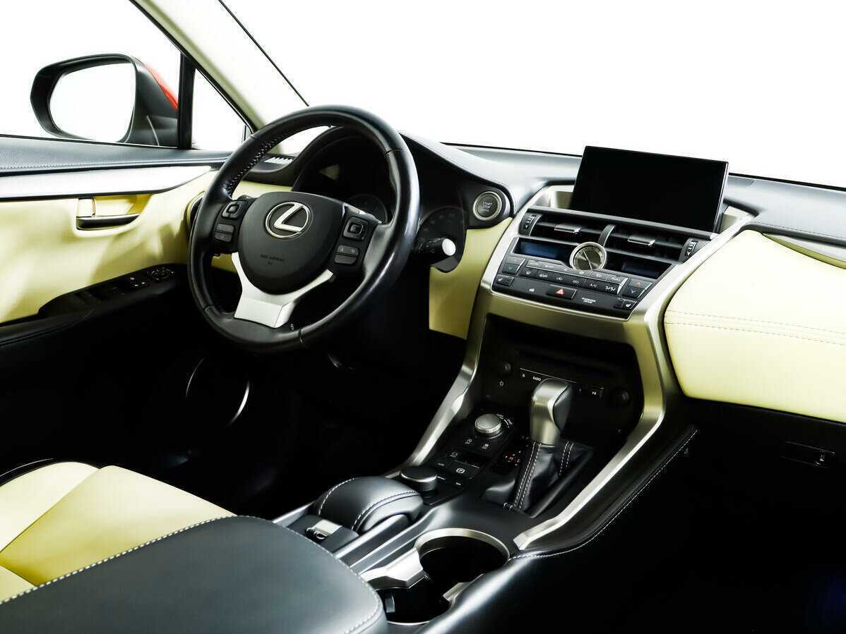 Lexus NX 2016 года с пробегом. Фото: #8