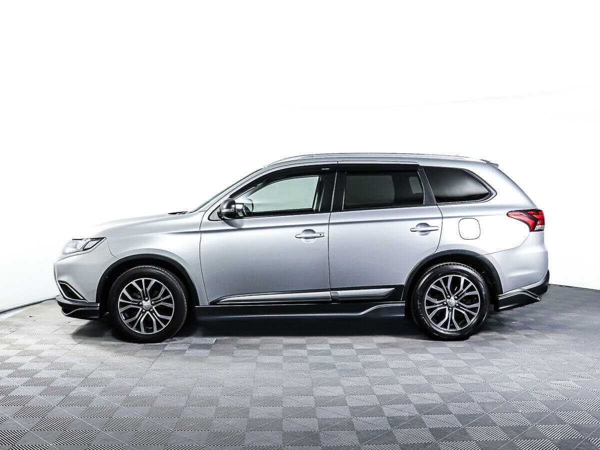 Mitsubishi Outlander 2018 года с пробегом. Фото: #6