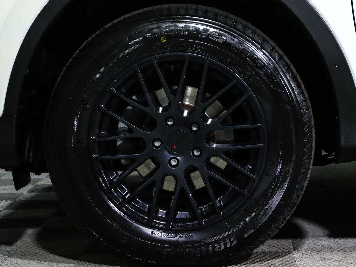 Б/У Тойота Рав4 2014 года. Фото: #18