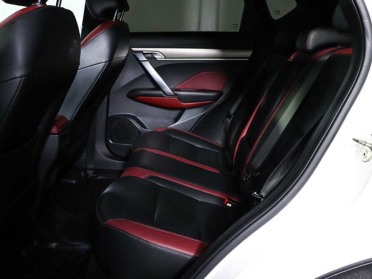 Б/У Джили Кулрэй 2020 года. Фото: #7