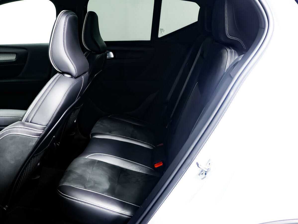 Volvo XC40 2020 года с пробегом. Фото: #10