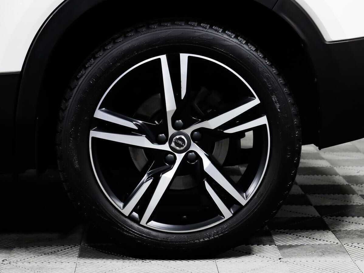 Volvo XC40 2020 года с пробегом. Фото: #12