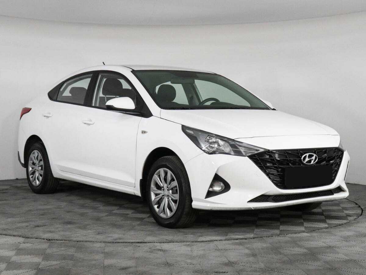 Hyundai Solaris 2022 года с пробегом. Фото: #2