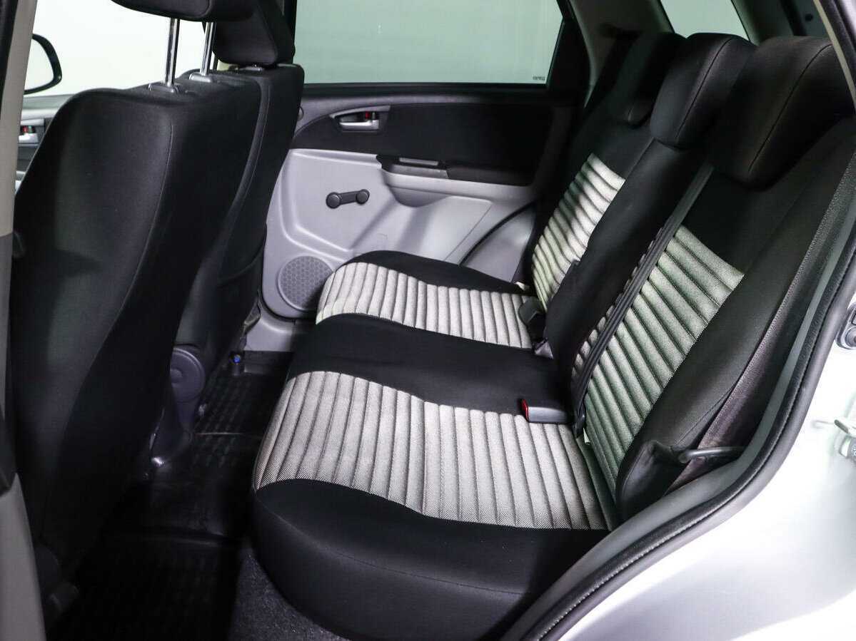 Suzuki SX4 2014 года с пробегом. Фото: #9