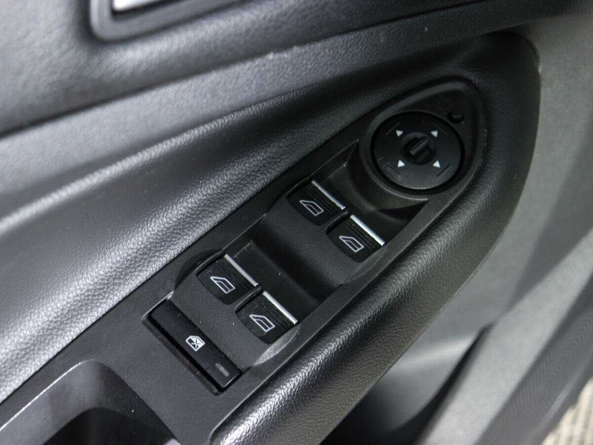 Б/У Форд Куга 2017 года. Фото: #12