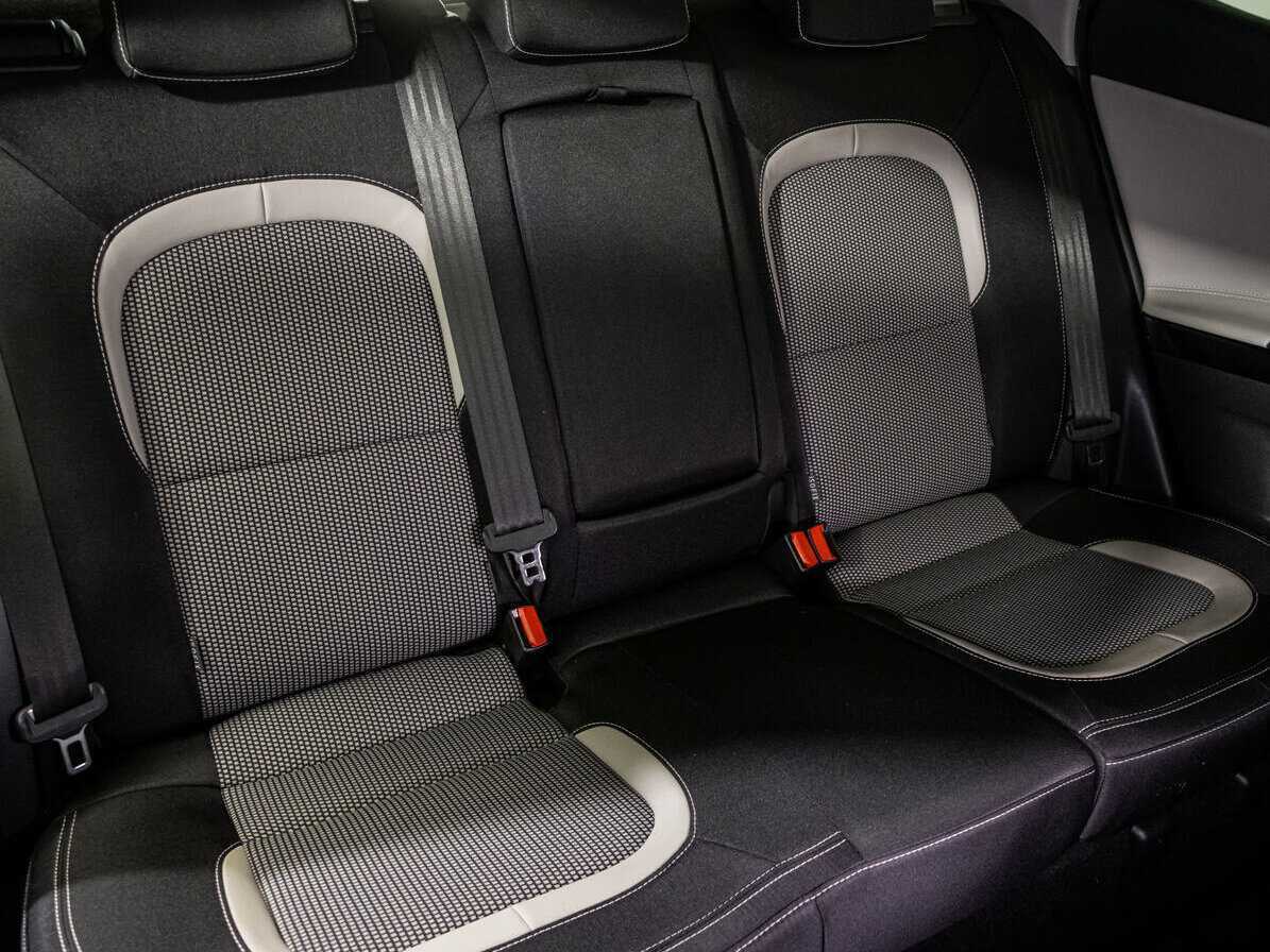 Б/У Киа Сид 2017 года. Фото: #9